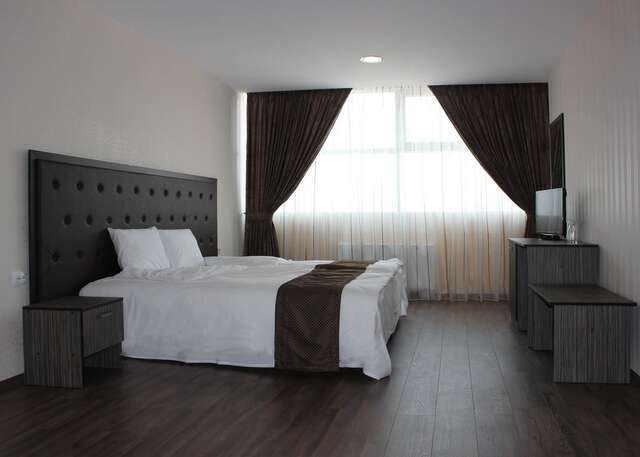 Отель Family Hotel Silistra Силистра-3